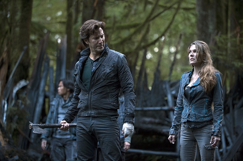 The 100 Season Two Preview Interviews With Cast And Ep Jason Rothenberg Tv For The Rest Of Us